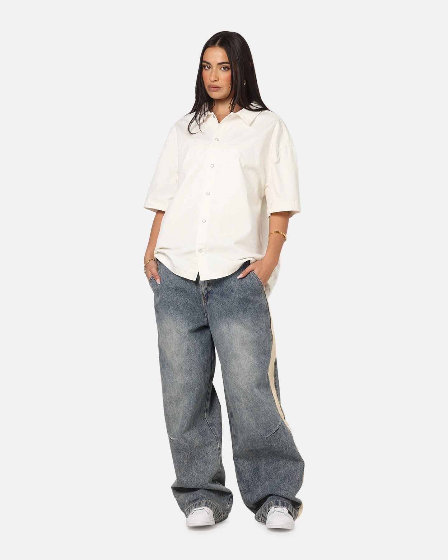 Saint Morta Gothic Noir Button Up Shirt White/Black Relaxed Tee