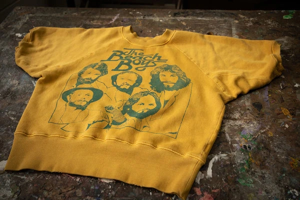 Casual Button-Down Beach Boys Short Sleeve Sweatshirt