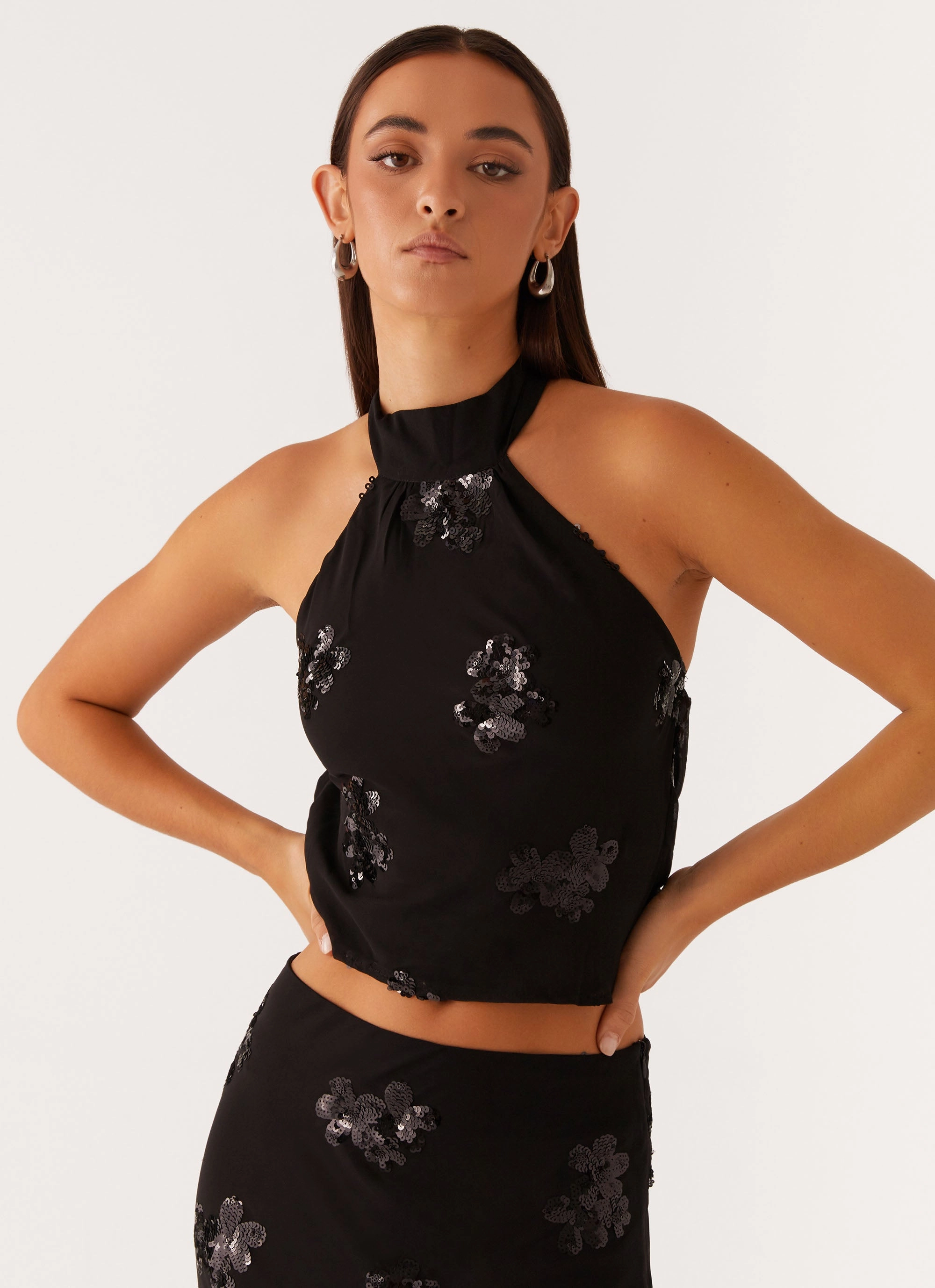 HeatRegulating Basic Dress Cillian Sequin Halter Top - Black