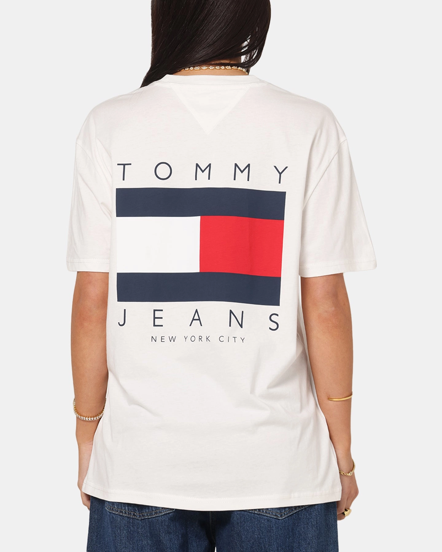 Tommy Jeans Regular Flag Graphic T-Shirt Ecru PaddedInsulation Weighted Hem Trim