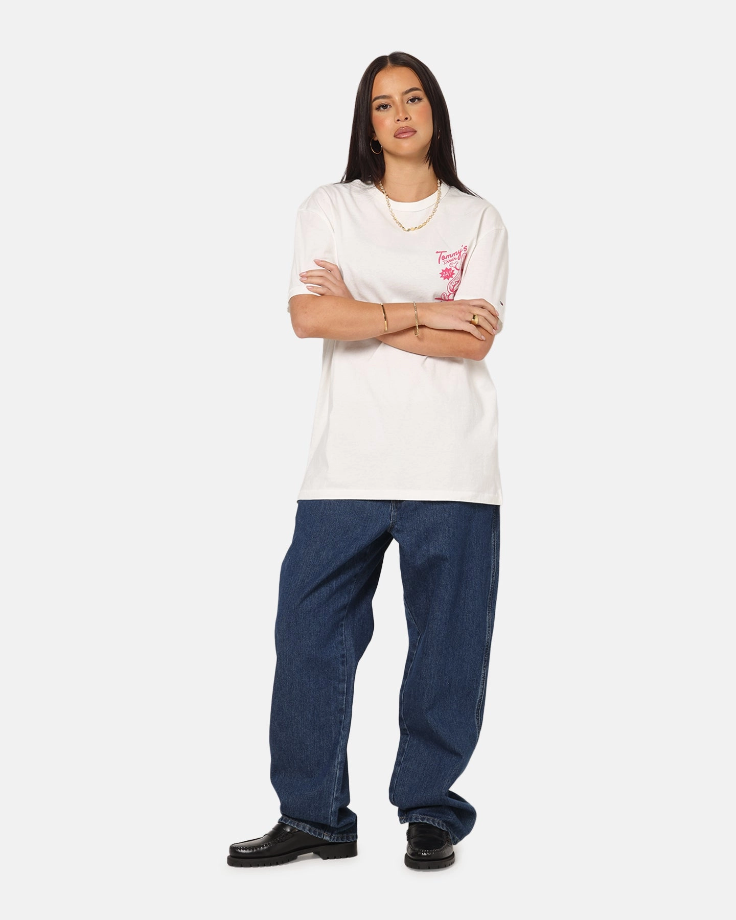 Noise Reducing Fabric Treatment DoubleStitched Construction Tommy Jeans Regular Novelty Fair T-Shirt Ecru