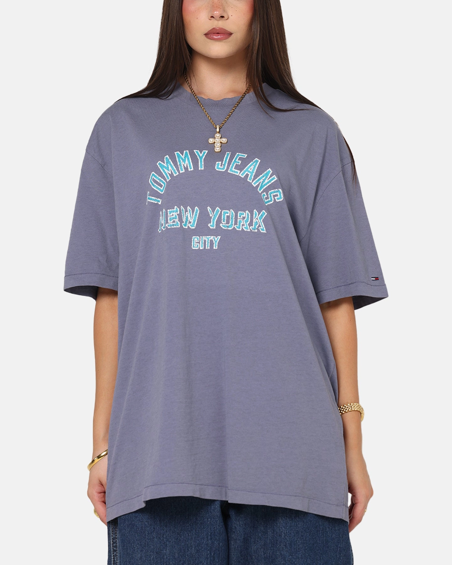 Tommy Jeans Relax Overdyed Varsity T-Shirt Washed Blue V Neck Design ButtonDownCollar