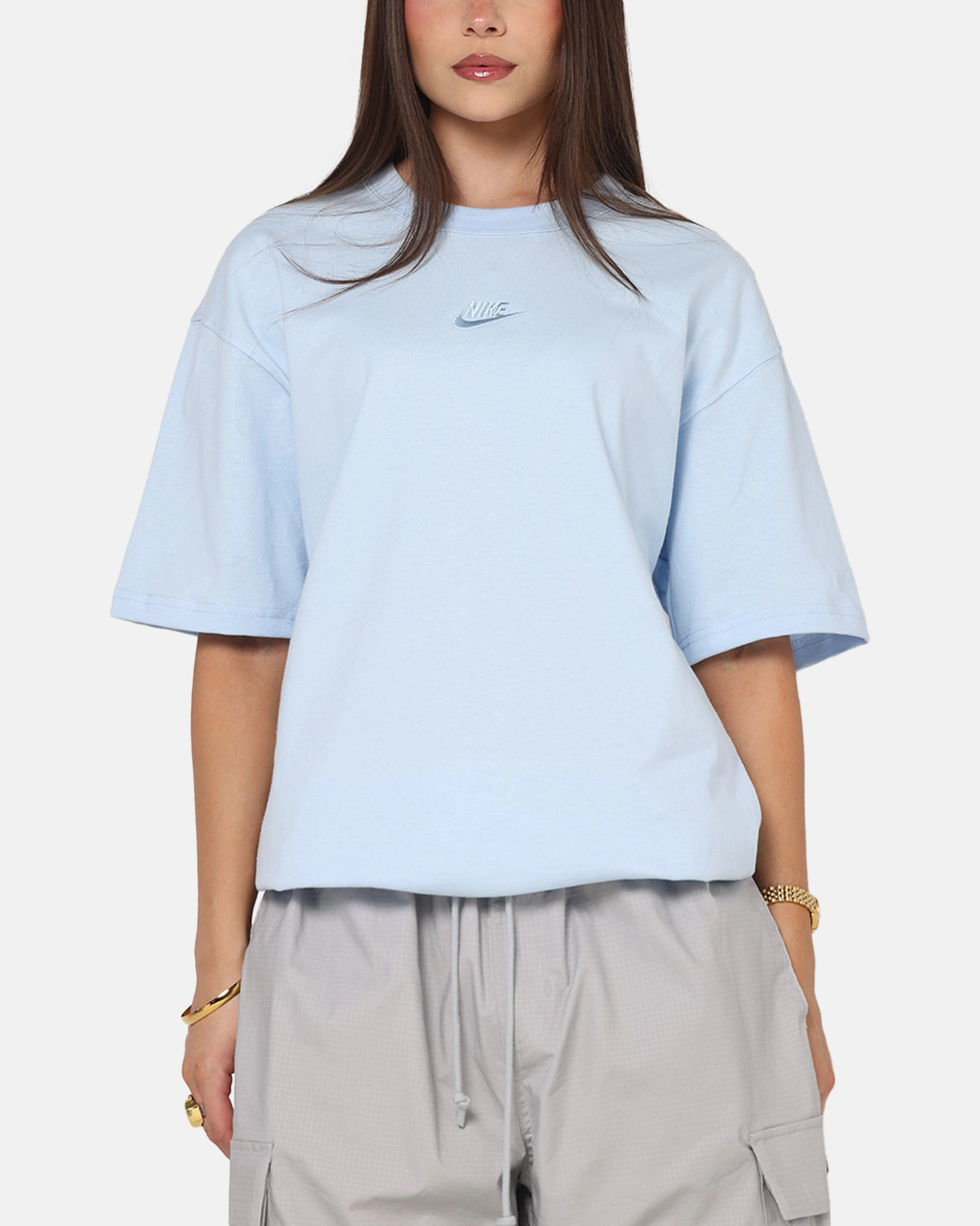 Nike Sportswear Premium Essentials T-Shirt Celestine Blue AthleisureCompatible