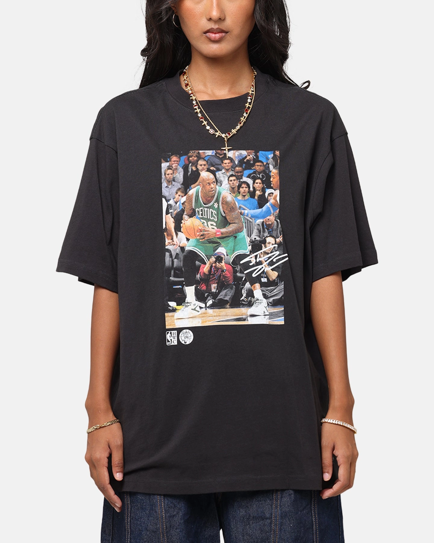 Curved Hem Contrast Stitching Mitchell & Ness Boston Celtics Shaquille O'Neal Dunk 'Luck of the Irish' T-Shirt Faded Black