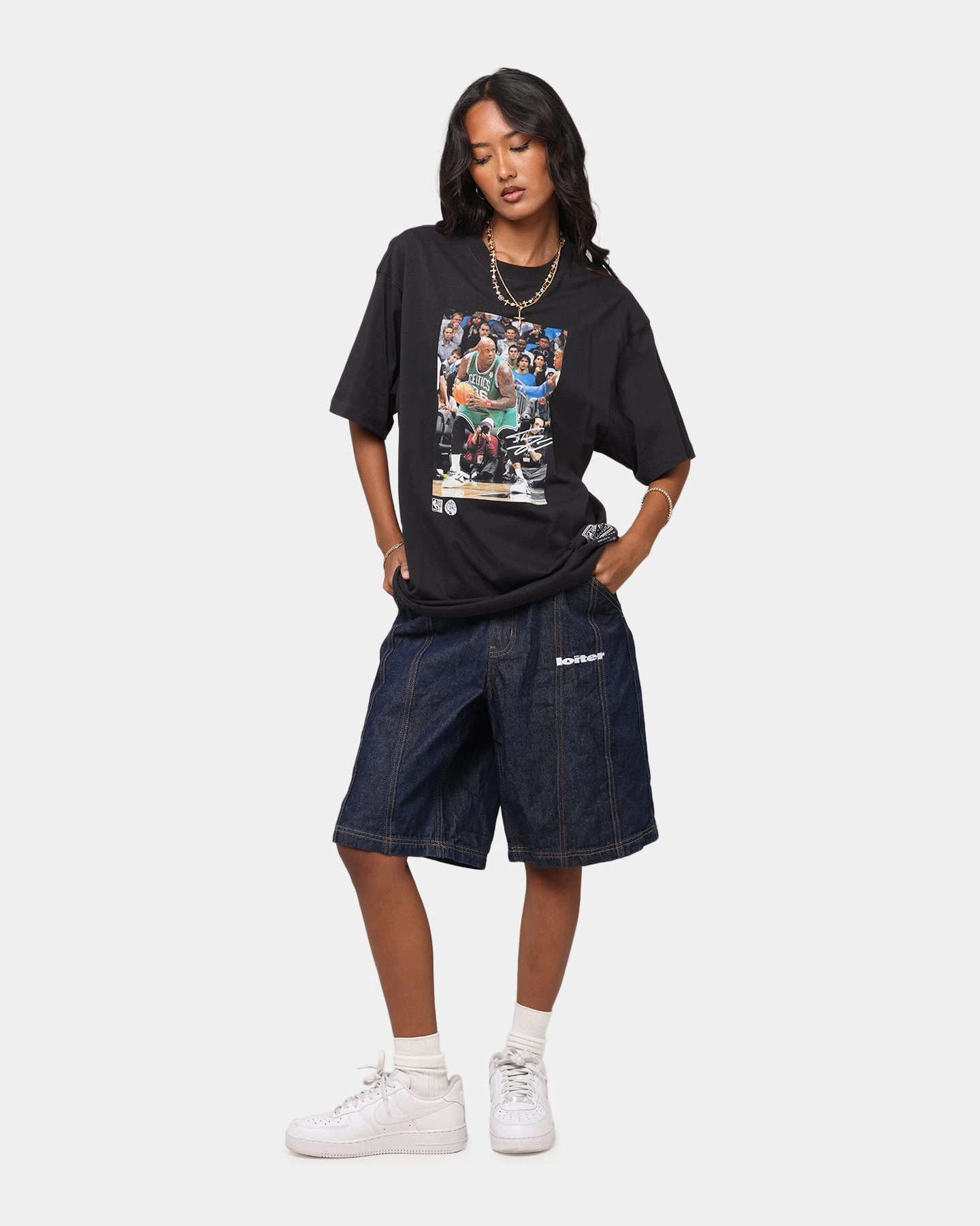 Mitchell & Ness Boston Celtics Shaquille O'Neal Dunk 'Luck of the Irish' T-Shirt Faded Black Anti Pilling Treatment simple design