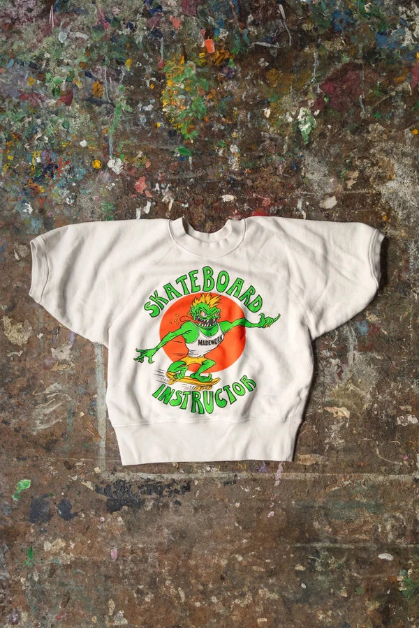 Tactile Soft Texture Eco Conscious Packaging Skateboard Instructor Short Sleeve Sweatshirt